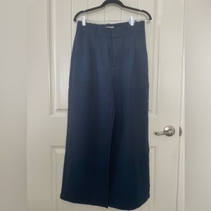 Abercrombie & Fitch Tailored Wide Leg Pant